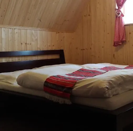 Chalupka V Zdiari Jaktstuga *